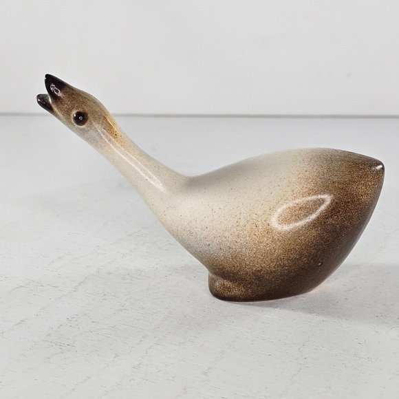 Vintage Howard Pierce Duck Bird Goose Figurine Stretched Neck - Picture 3 of 8